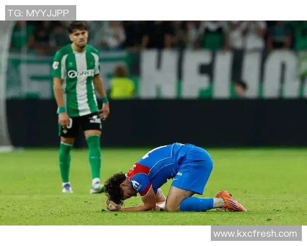 足球场上球星的独特细节与瞬间：从动作到表情解读他们的竞技魅力