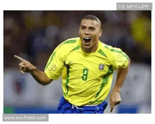 足球巨星情场失意背后如何影响赛场发挥与职业心态调整